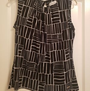 Calvin Klein sleeves top